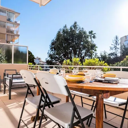 3p Lumineux Avec Terrasse A 15min A Pied Du Palais - 3p Lumineux Avec Terrasse A 15min A Pied Du Palais Mae-2493 דירה *