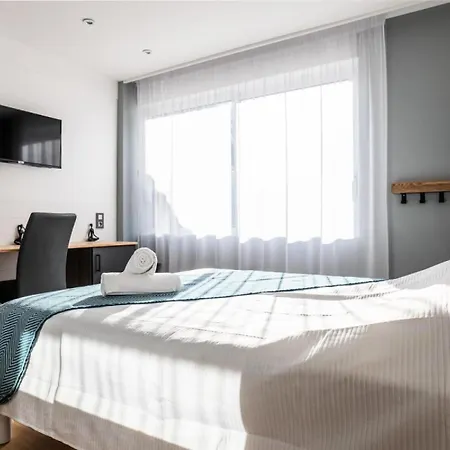 3p Lumineux Avec Terrasse A 15min A Pied Du Palais - 3p Lumineux Avec Terrasse A 15min A Pied Du Palais Mae-2493 * קאן