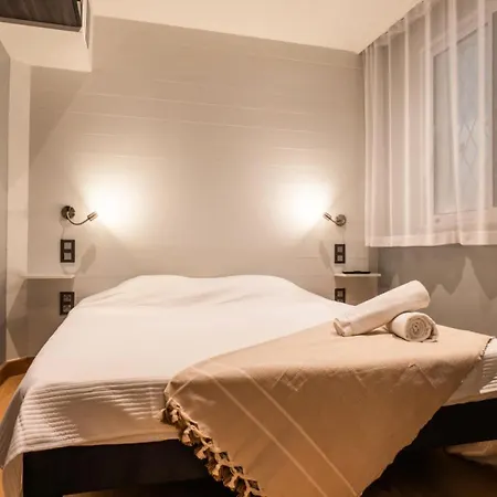 3p Lumineux Avec Terrasse A 15min A Pied Du Palais - 3p Lumineux Avec Terrasse A 15min A Pied Du Palais Mae-2493 Cannes