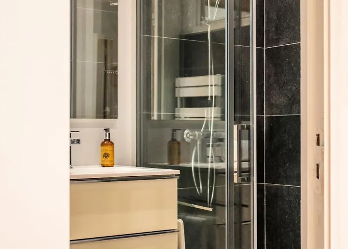 3p Lumineux Avec Terrasse A 15min A Pied Du Palais - 3p Lumineux Avec Terrasse A 15min A Pied Du Palais Mae-2493 アパート *